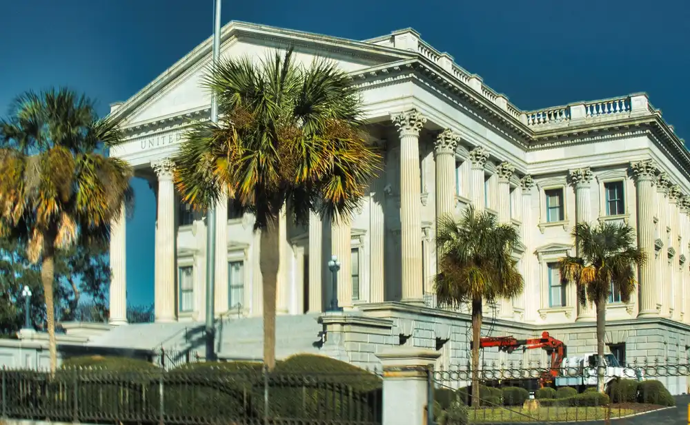Charleston Law Firm Website Design: What Drives Case Inquiries (Not Just Pageviews) 1